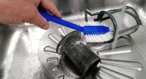 Alternative Methods for Deep-cleaning Your Dishwasher