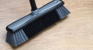 Do's and Don'ts of Cleaning Laminate Flooring