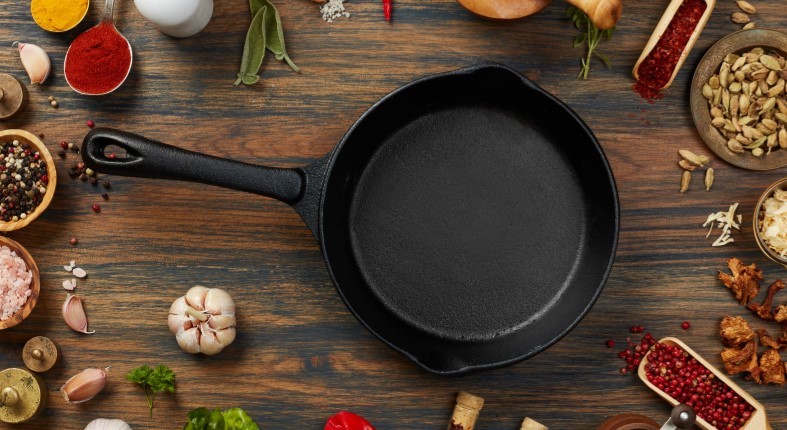 How to Clean a Burnt Pan?