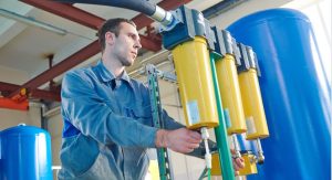 How to Clean a Filter on an Outside Oil Tank?