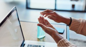 Sanitising the Surfaces of Your AirPods