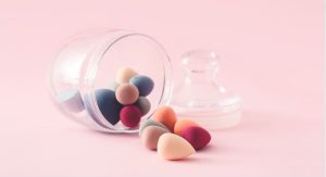 Tips for Storing, Cleaning, and Disposing of Makeup Sponges